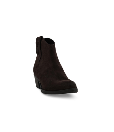 Stivaletto texano in morbida pelle scamosciato marrone 015004