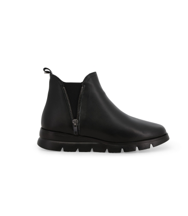 Stivaletto donna in morbida pelle nero 055006z