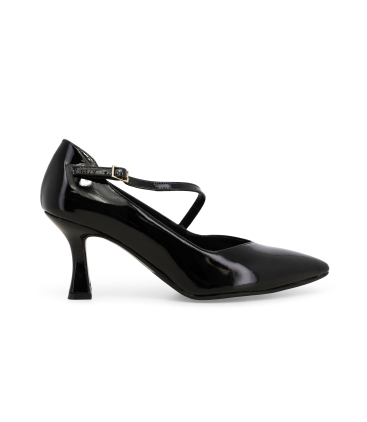D&eacute;collet&eacute; donna in vernice con cinturino nero e5102z