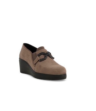 Mocassino comodo donna in morbido camoscio beige k53018