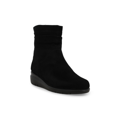 Stivaletto donna in camoscio nero k55237z