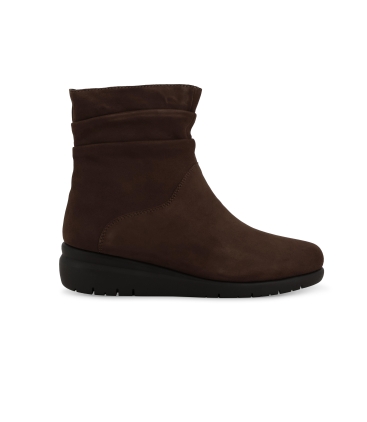 Stivaletto donna in camoscio marrone k55237z
