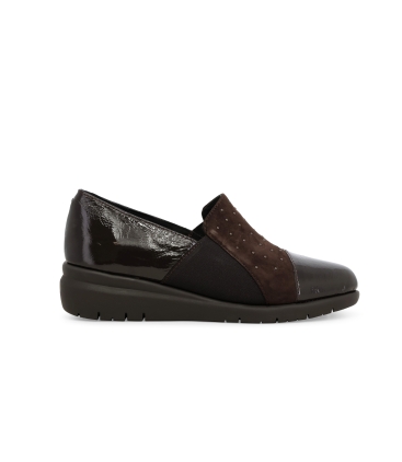Mocassino donna in vernice e camoscio marrone k55239z