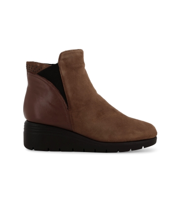 Stivaletto donna in camoscio e pelle beige k55274z