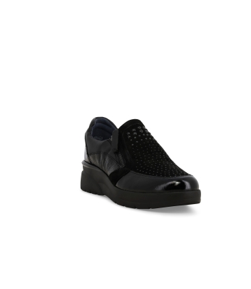 Sneakers donna in vernice e camoscio nero k55441z
