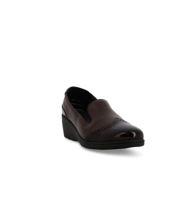 Mocassino donna comodo in morbida pelle e vernice bordo k91615z