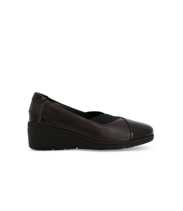 Décolleté donna comodo in vernice e morbida pelle marrone k91616z