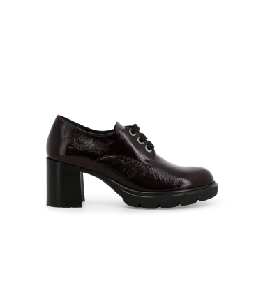 Mocassino donna comodo ed elegante in vernice bordo l5265