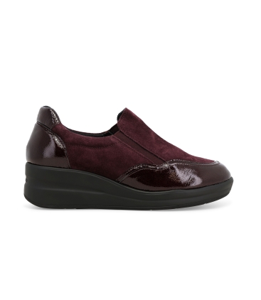 Sneakers donna in camoscio e vernice bordo r25641z
