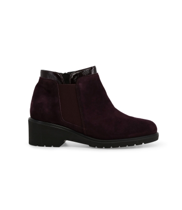 Stivaletto donna in camoscio bordo r35607z