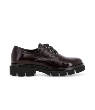 Mocassini donna in vernice allacciato bordo r45425