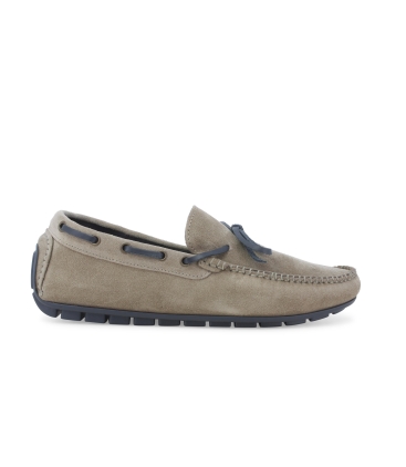 Mocassino driver in camoscio color tortora con laccetti u16007q
