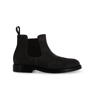 Stivaletto uomo con elastico e coda di rondine in camoscio grigio u24657
