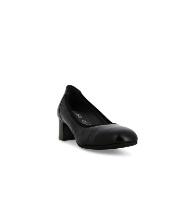 Decolleté donna in morbida vernice nero x5350